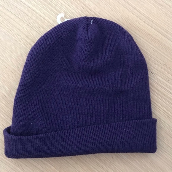 NFL Minnesota Viking Beanie Cap - Picture 3 of 4